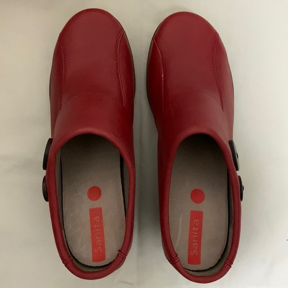Stylish Slip On Red Leather Sanita Clogs - Picture 1 of 5